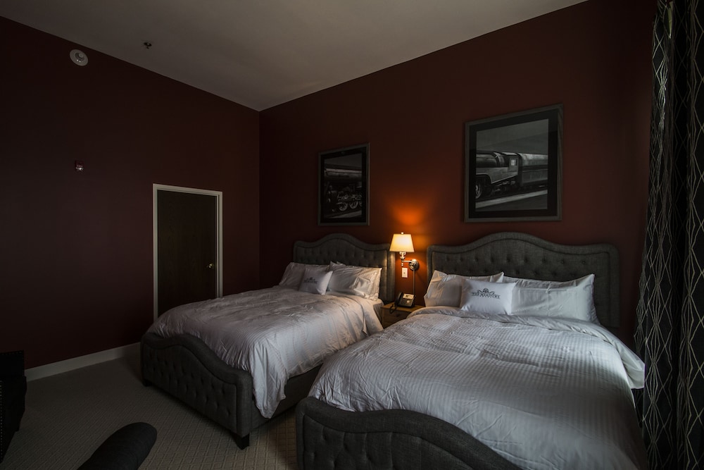 The Meadows Hotel - photo 9