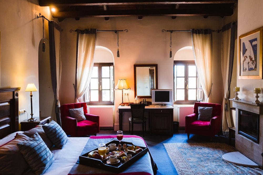 Trikolonion Country Hotel in Kalamata, Greece