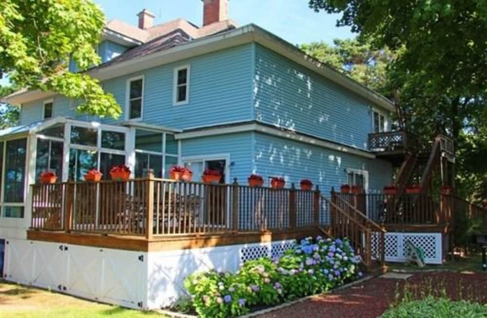 J. Paule's Fenn Inn - photo 37
