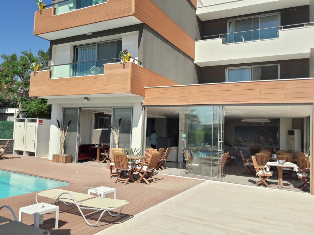 Dalian Elite Hotel - last minute hotel in Cesme