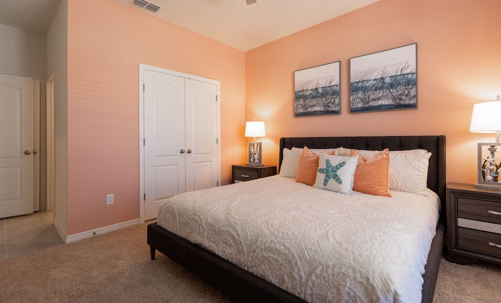 7587oml Solterra Resort 7 Bedroom Home by RedAwning - photo 3
