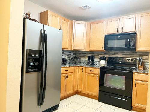 Unit 1606 Mountain View Condos — 4-Star Luxury Hotel in Pigeon Forge, United States