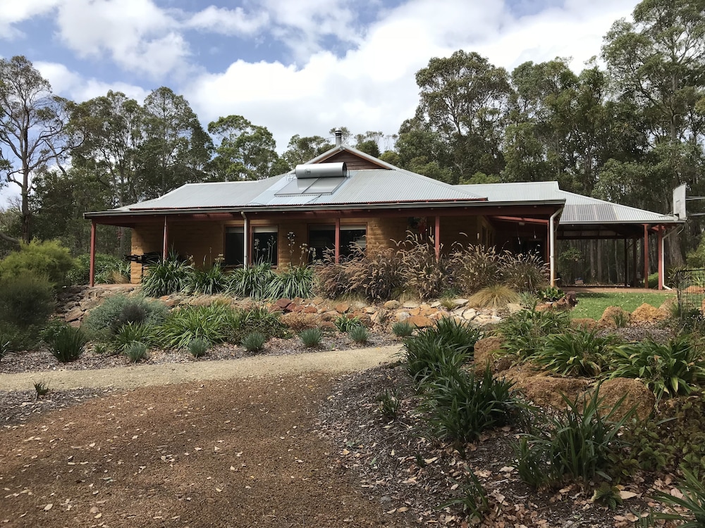 Denmark Forest Retreat in Denmark, Australia