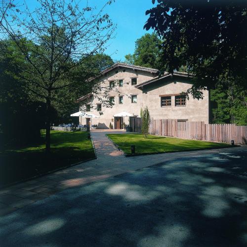 Hotel Can Blanc - carbon neutral hotel in Olot