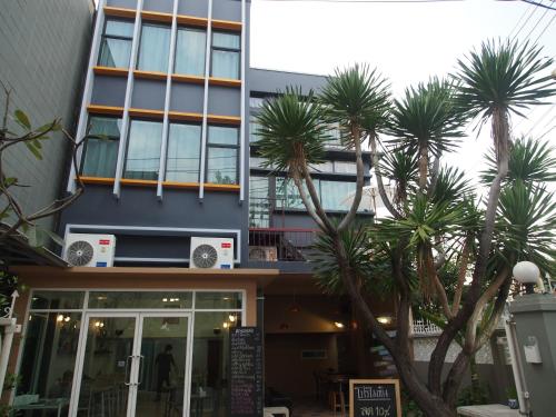 Sriyanar Place - last minute hotel in Bangkok