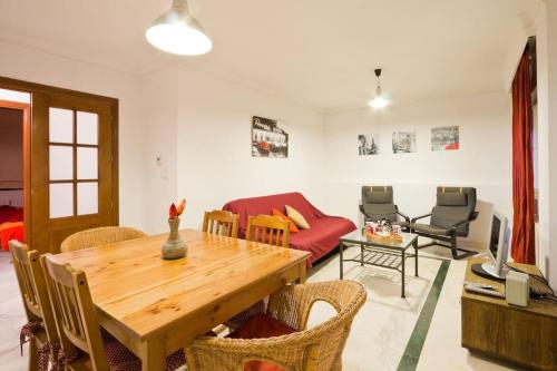 Entre la Alhambra Y Sierra Nevada in Monachil, Spain