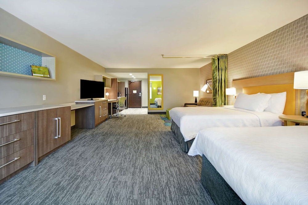 Home2 Suites by Hilton Taylor Detroit - photo 11