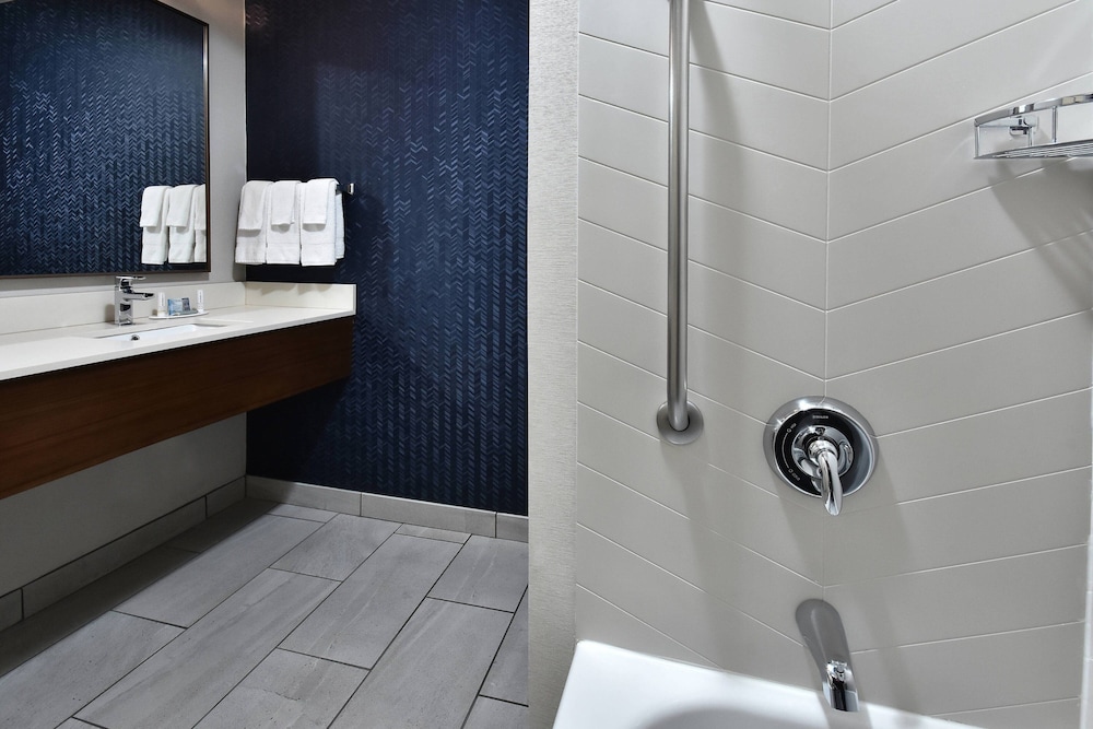Fairfield by Marriott Inn & Suites Richmond Innsbrook - photo 24