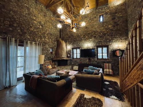 Country Stone House next to Kalavrita — 4-Star Luxury Hotel in Kalavryta, Greece