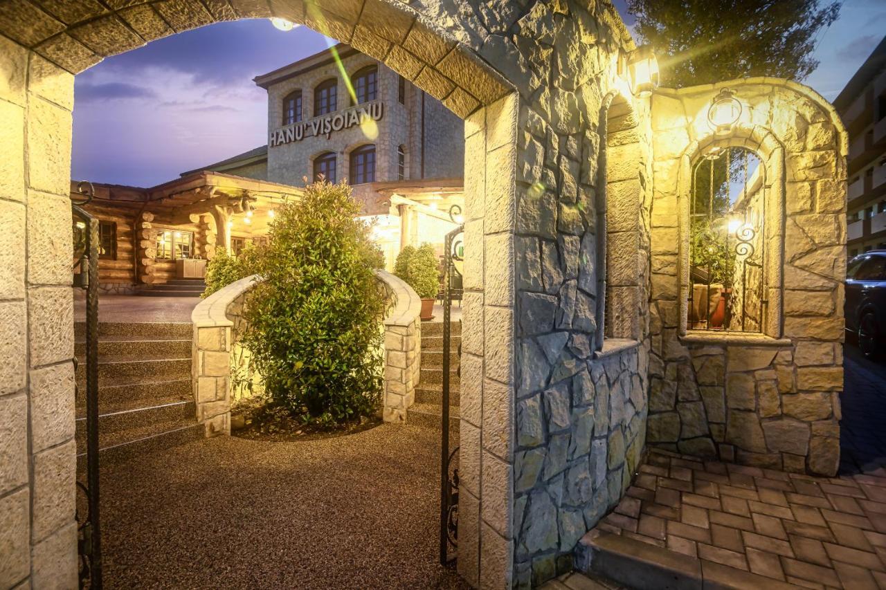 Hanu Visoianu — 4-Star Luxury Hotel in Lunca Cetatuii, Romania