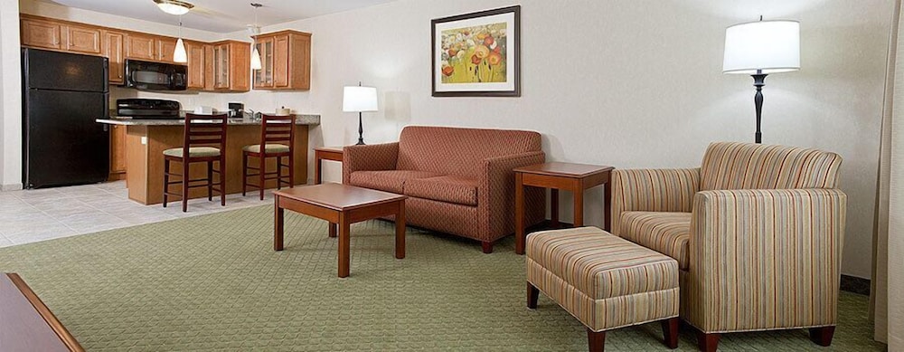 White River Inn and Suites - photo 35