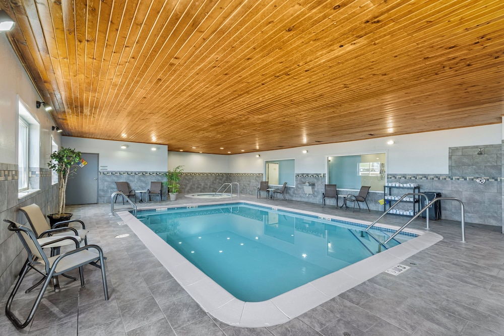 Quality Inn & Suites Keokuk North - photo 15