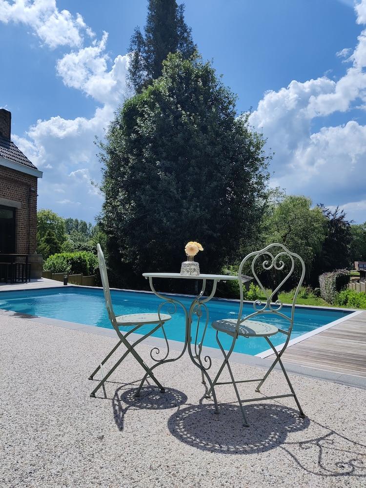 Zennon Rooms in Geraardsbergen, Belgium