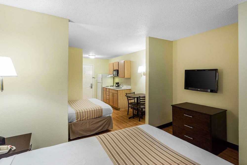 Hawthorn Extended Stay by Wyndham Lewisville - photo 15