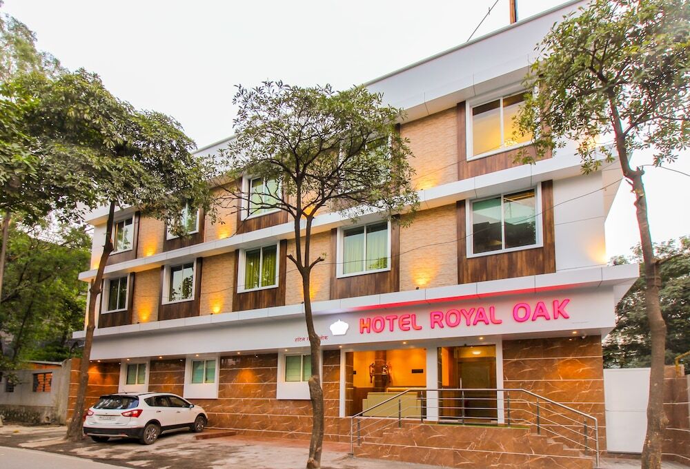 FabHotel Royal Oak in Navi Mumbai, India