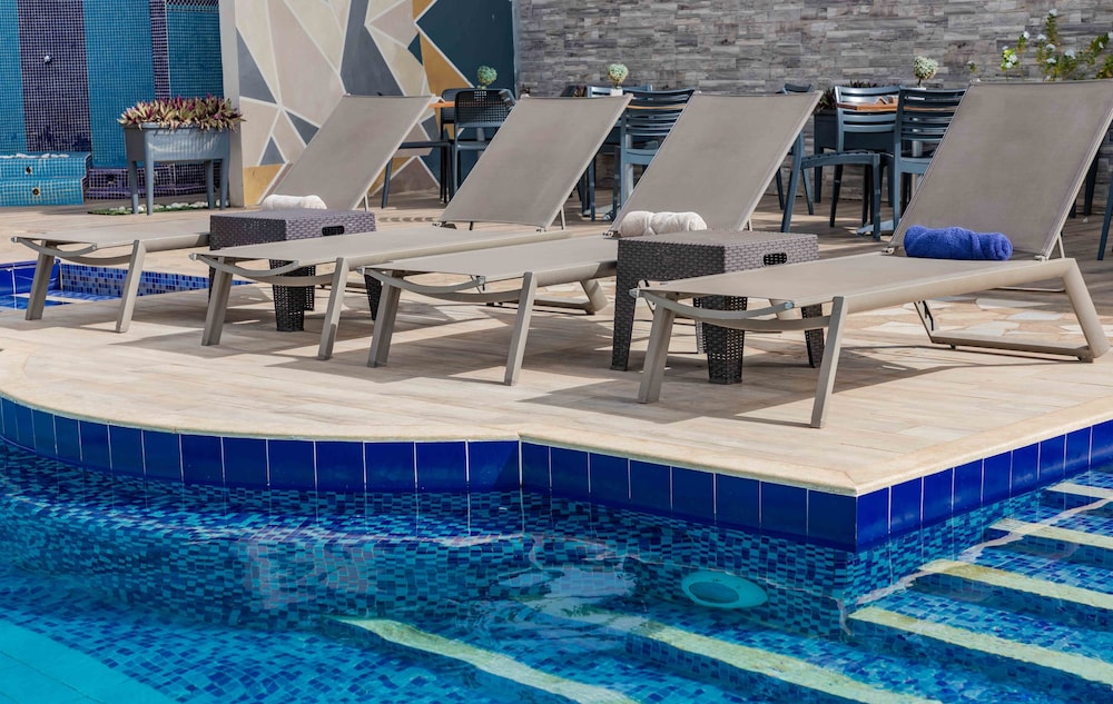 Atlantic View Hotel — Conakry