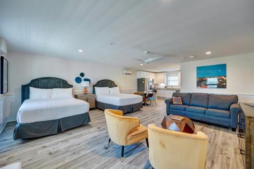 Saltwater 202 2nd Floor Low Tide — 4-Star Luxury Hotel in Santa Cruz, United States