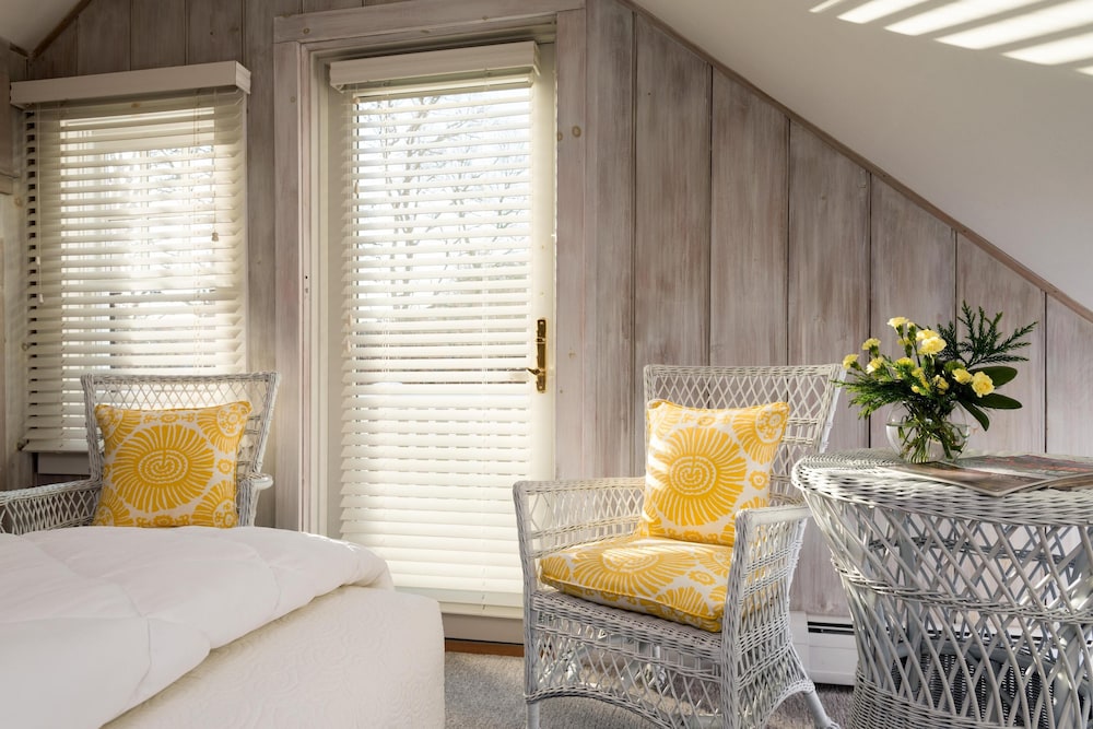 A Little Inn on Pleasant Bay - photo 24