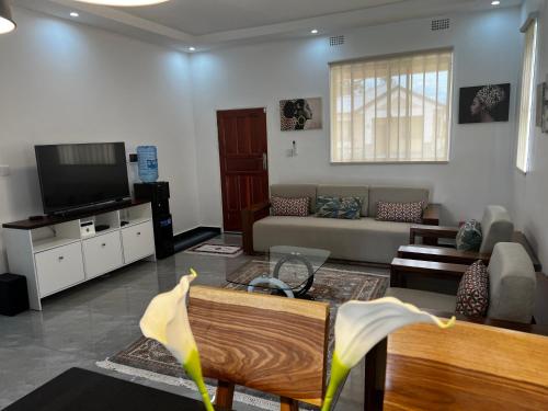 Smart Stay Eco Friendly AirBnB — 4-Star Luxury Hotel in Lusaka, Zambia