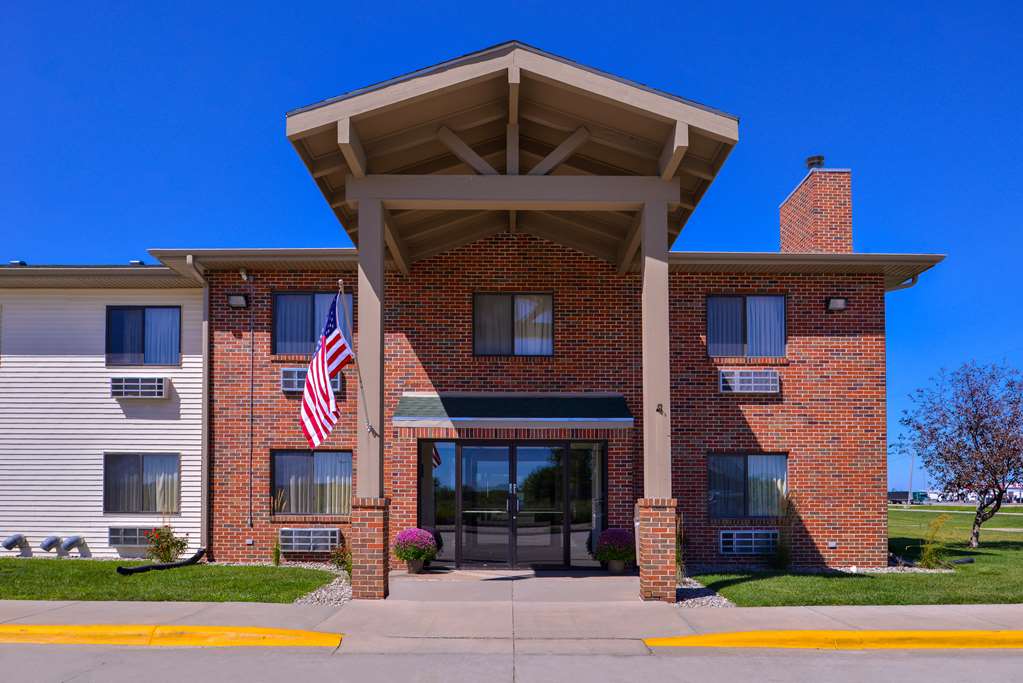 Americas Best Value Inn Missouri Valley - photo 3