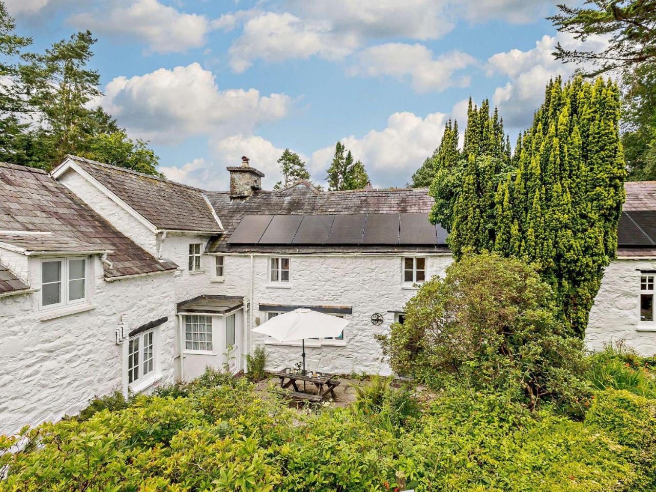 2 Bed In Cemmaes 93082 — Cemaes Bay