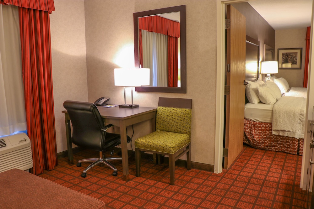 Hampton Inn Durango - photo 5