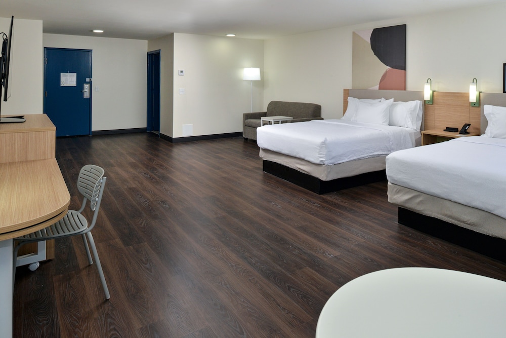 Spark by Hilton Dallas Medical District Love Field - photo 10