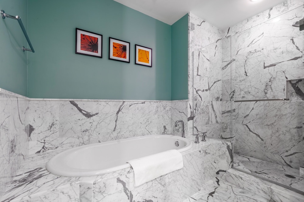 Palm Beach Singer Island Resort & Spa Luxury Suites - photo 287