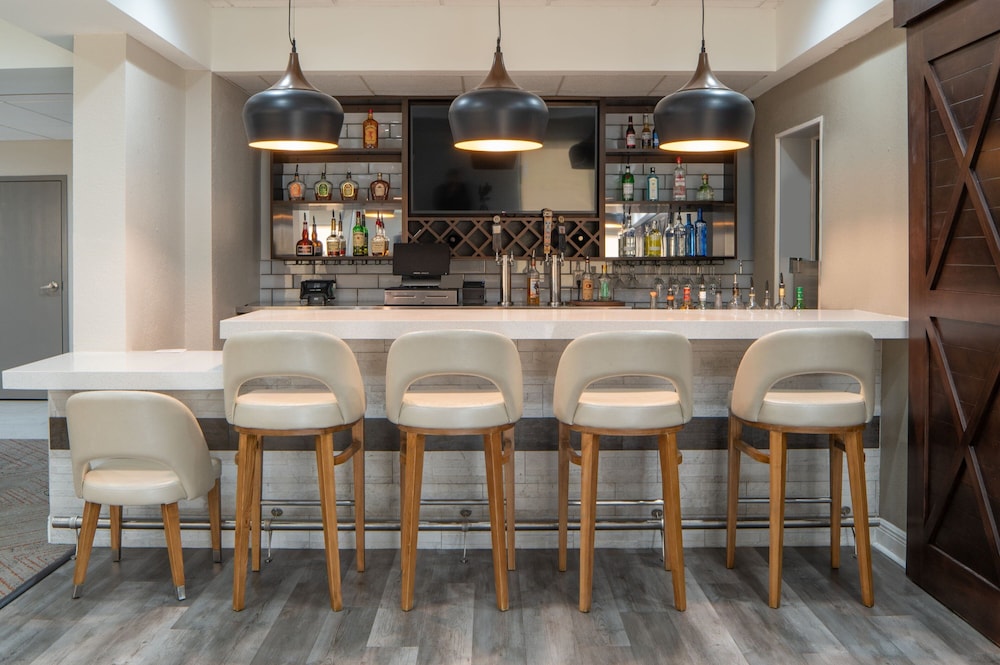 Four Points by Sheraton Alexandria - photo 6