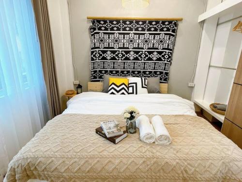 Unwind in oldtown private floor near Grand Palace