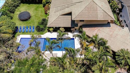 Paraiso Com Piscina E Natureza Em Sao Sebastiao — Sao Francisco