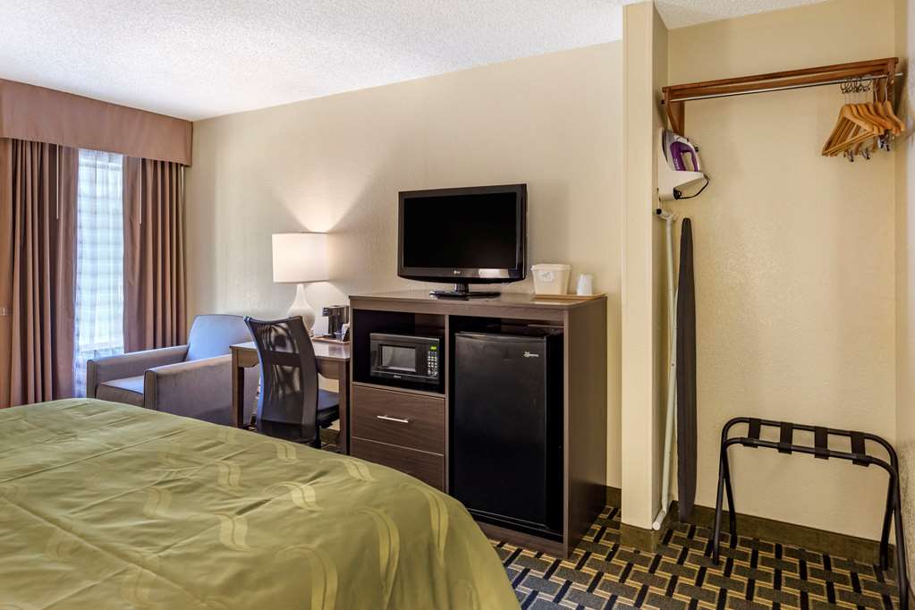 Quality Inn Duluth Atlanta Northeast - photo 6