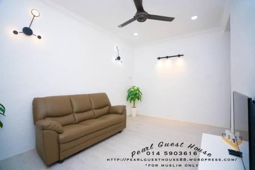 Pearl Guest House — 4-Star Luxury Hotel in Kertih, Malaysia
