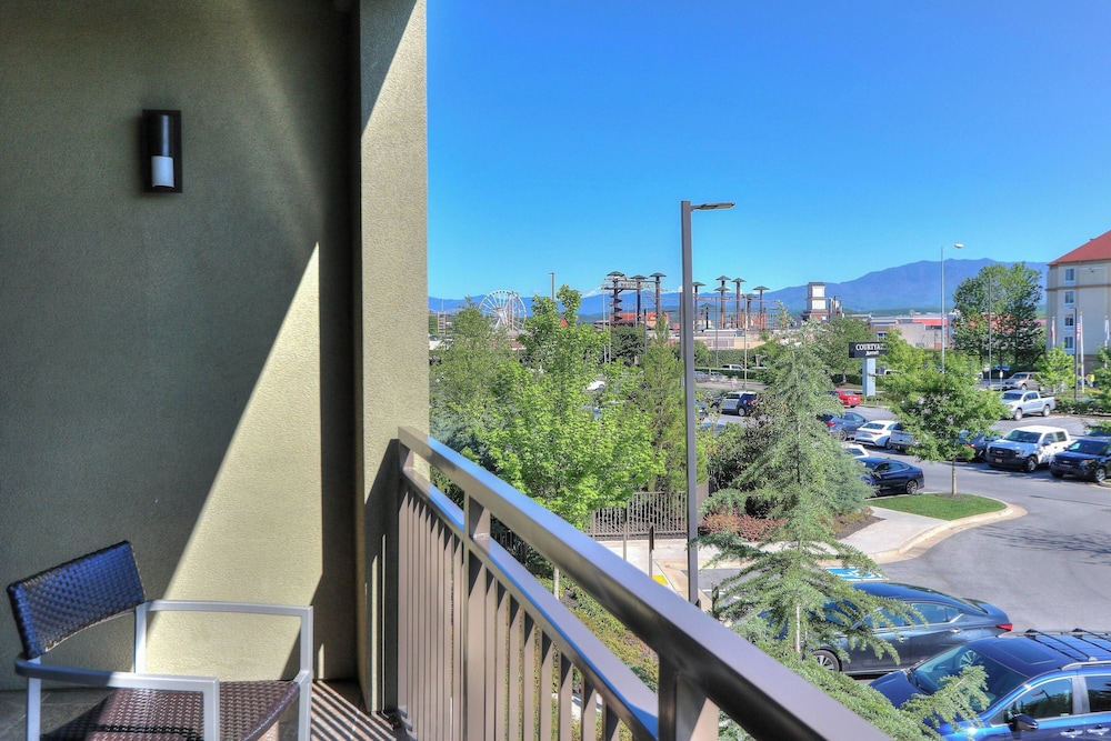 Courtyard by Marriott Pigeon Forge - photo 42