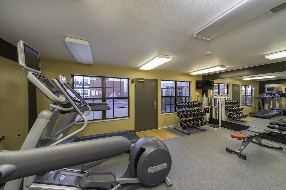 Hilton Garden Inn Phoenix Airport - photo 16