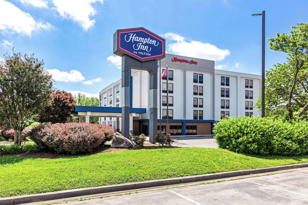 Hampton Inn Knoxville Airport - photo 40