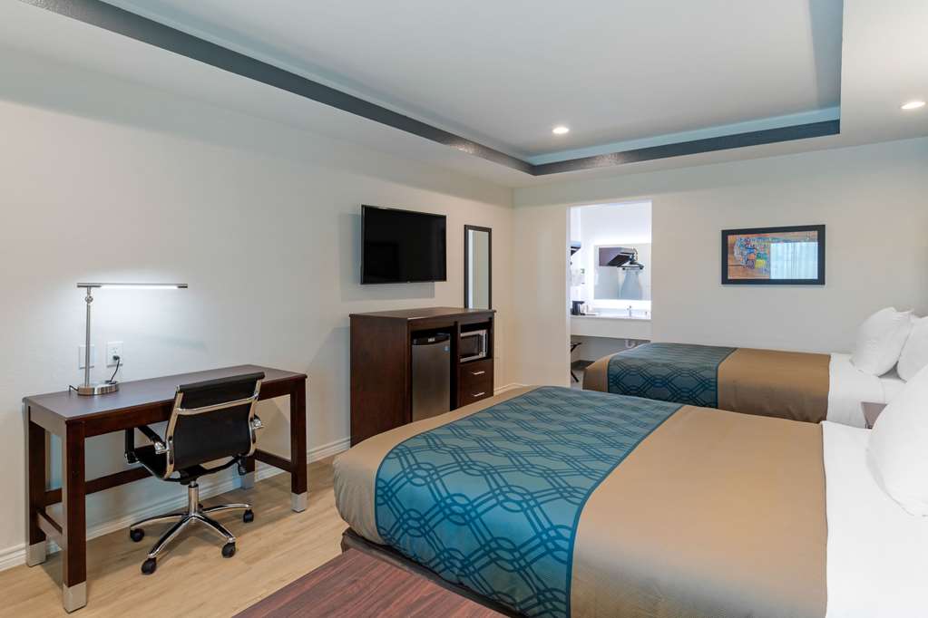 Econo Lodge Houston Northwest Cypress - photo 19
