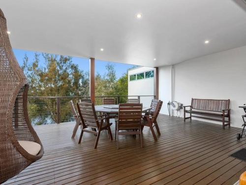 Friday Island Cabarita — 4-Star Luxury Hotel in Tweed Heads, Australia