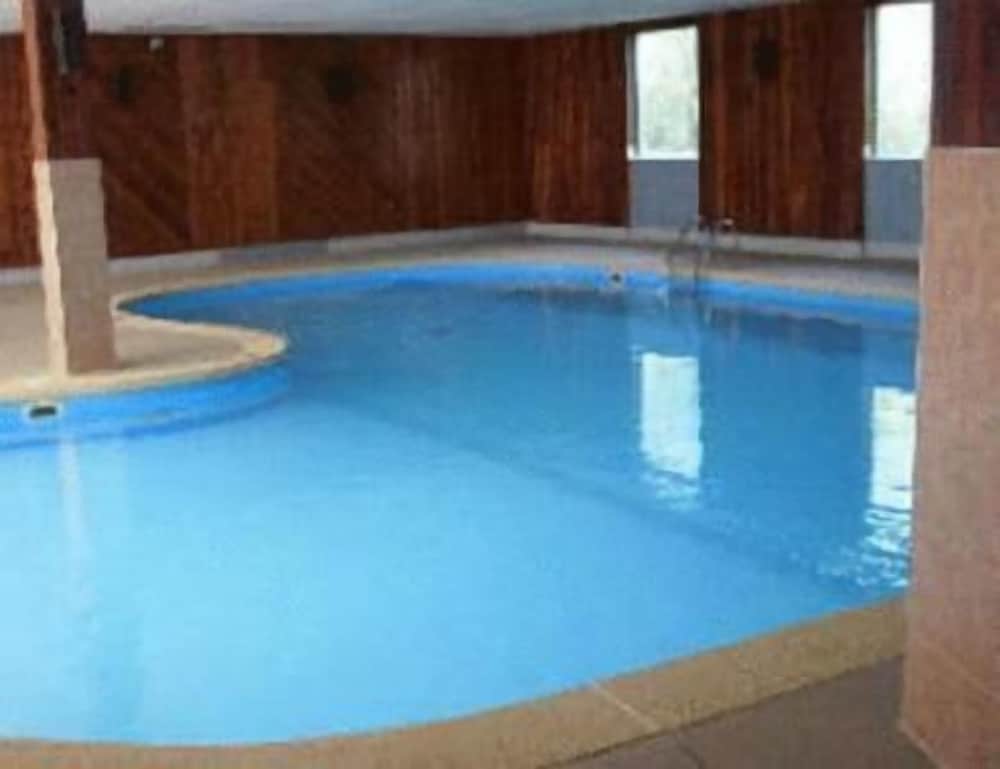 Chateau Royale Inn — hotel in Lake Geneva