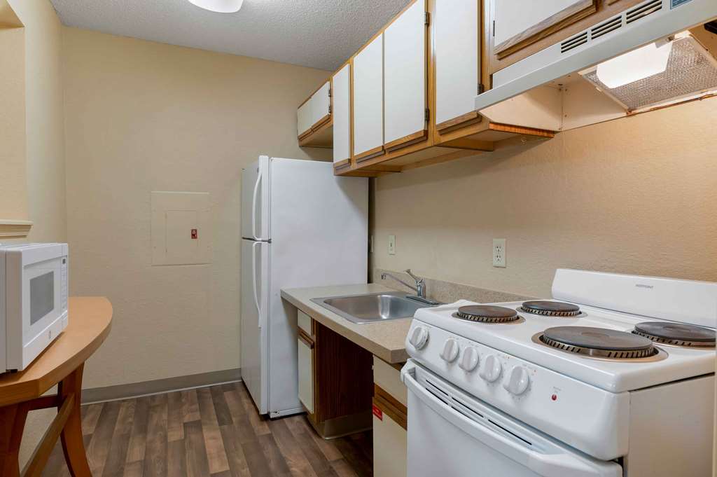 Extended Stay America Suites Houston Northwest Hwy 290 - photo 13