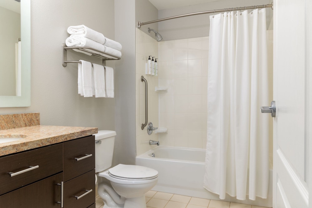 TownePlace Suites Erie - photo 21