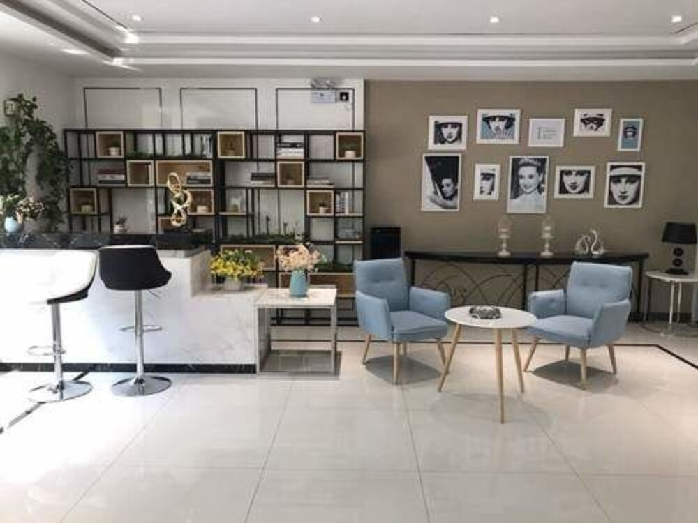 Xana Hotel Binjiangdao Branch in Heping, People's Republic of China