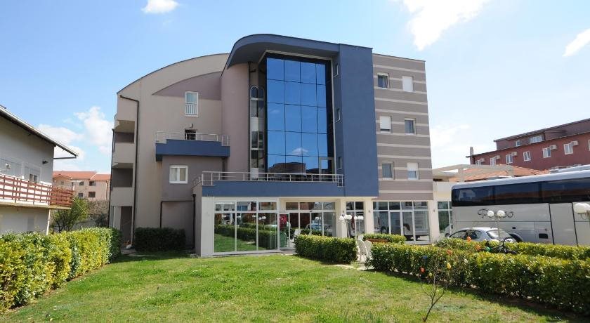 Hotel Rosabel - carbon neutral hotel in Citluk