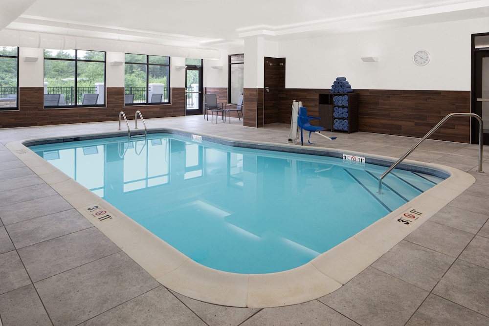Fairfield by Marriott Inn & Suites Whitsett Greensboro East - photo 21