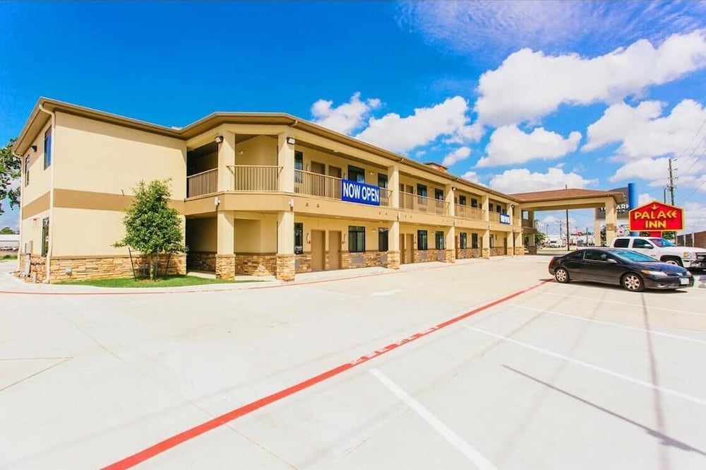 Palace Inn Conroe - photo 46