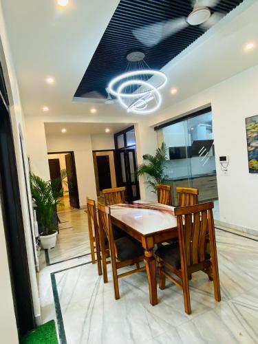 Amrit Villa