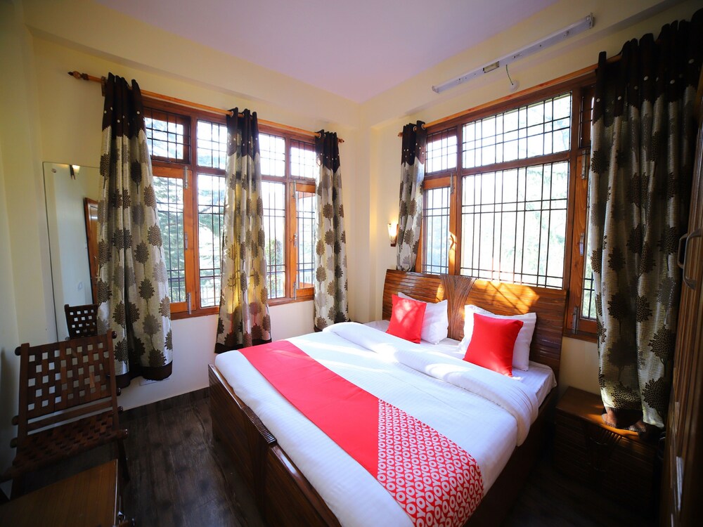 Oyo 11575 Hotel Shine — Patna
