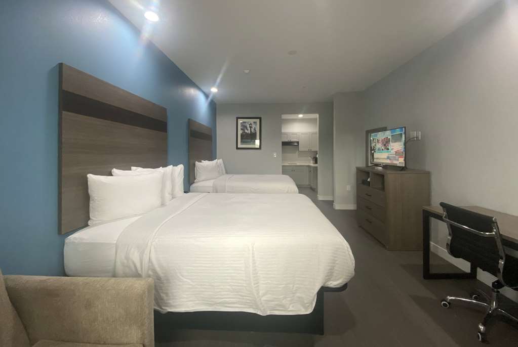 Baymont by Wyndham Freeport Texas - photo 18