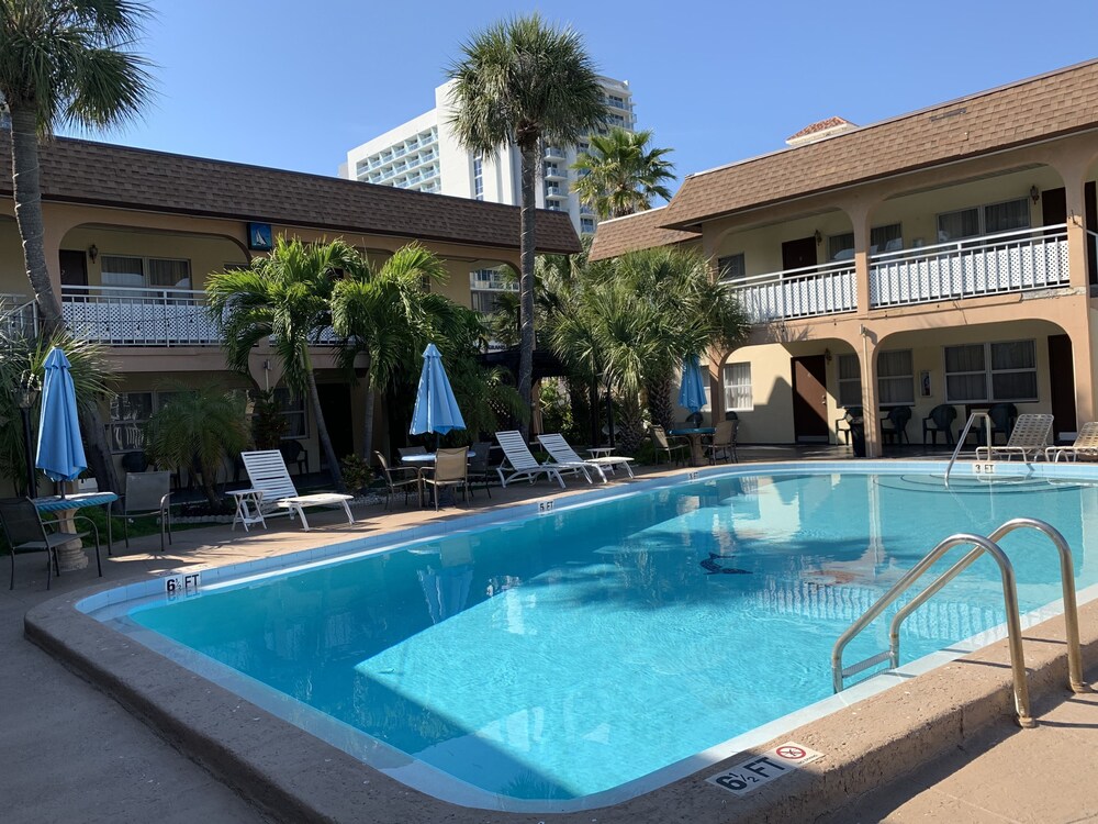 Echo Sails Motel - photo 52