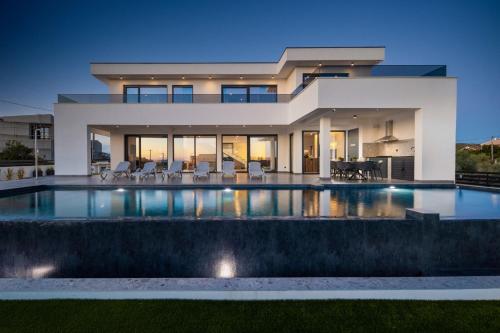 Villa One Debeljak Zadar — 4-Star Luxury Hotel in Sukosan, Croatia
